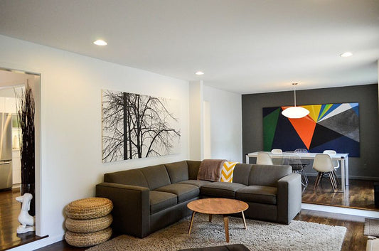 Minimalist Photo Wall Decor Ideas for Professional Photographers