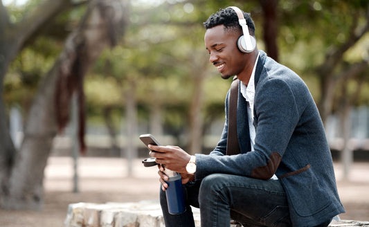 How Long Do Wireless Headphones Last for Photographers?