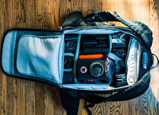How to travel with a camera without a camera bag: Essential Tips for Professional Photographers