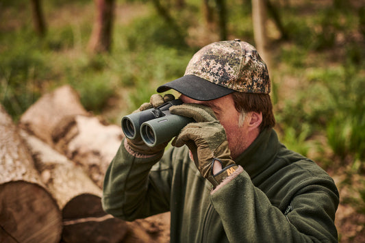 Best Binoculars with Built-in Camera: A Guide for Photographers?