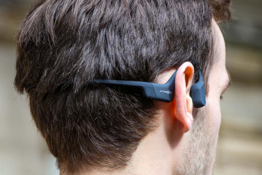 How to Use Bone Conduction Headphones for Photographers?