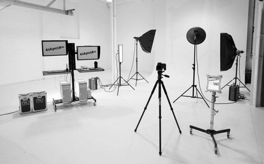 How to Set Up Lighting in a Photography Studio Effectively?