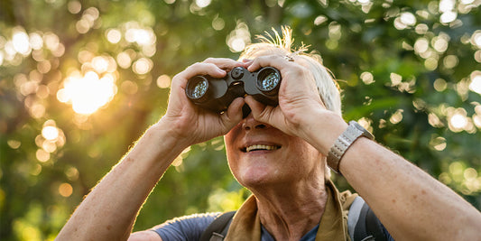 Best Mini Binoculars for Professional Photographers: What You Need?